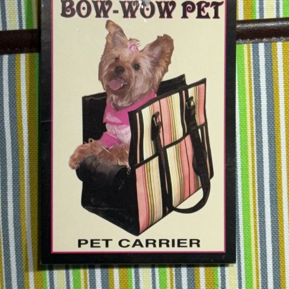 NWT Bow-Wow Pet Carrier Large 15” x 12” x 8” Pets up to 22lbs Green Stripes